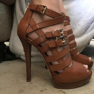 Michale Kors cognac gold heeled sandals